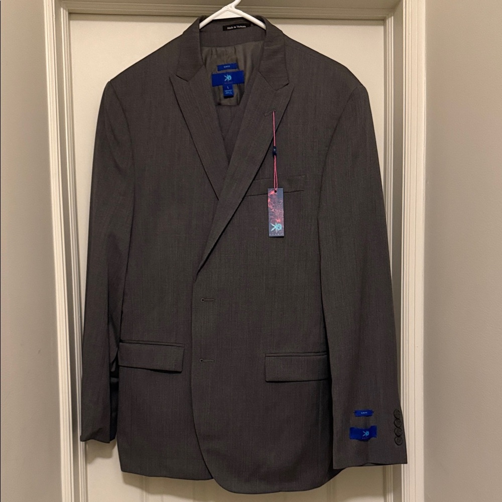 Men's Gray 3 piece suit